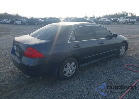 2006 Honda Accord 2.4 Lx из США, поврежденный, VIN 1HGCM56446A130652